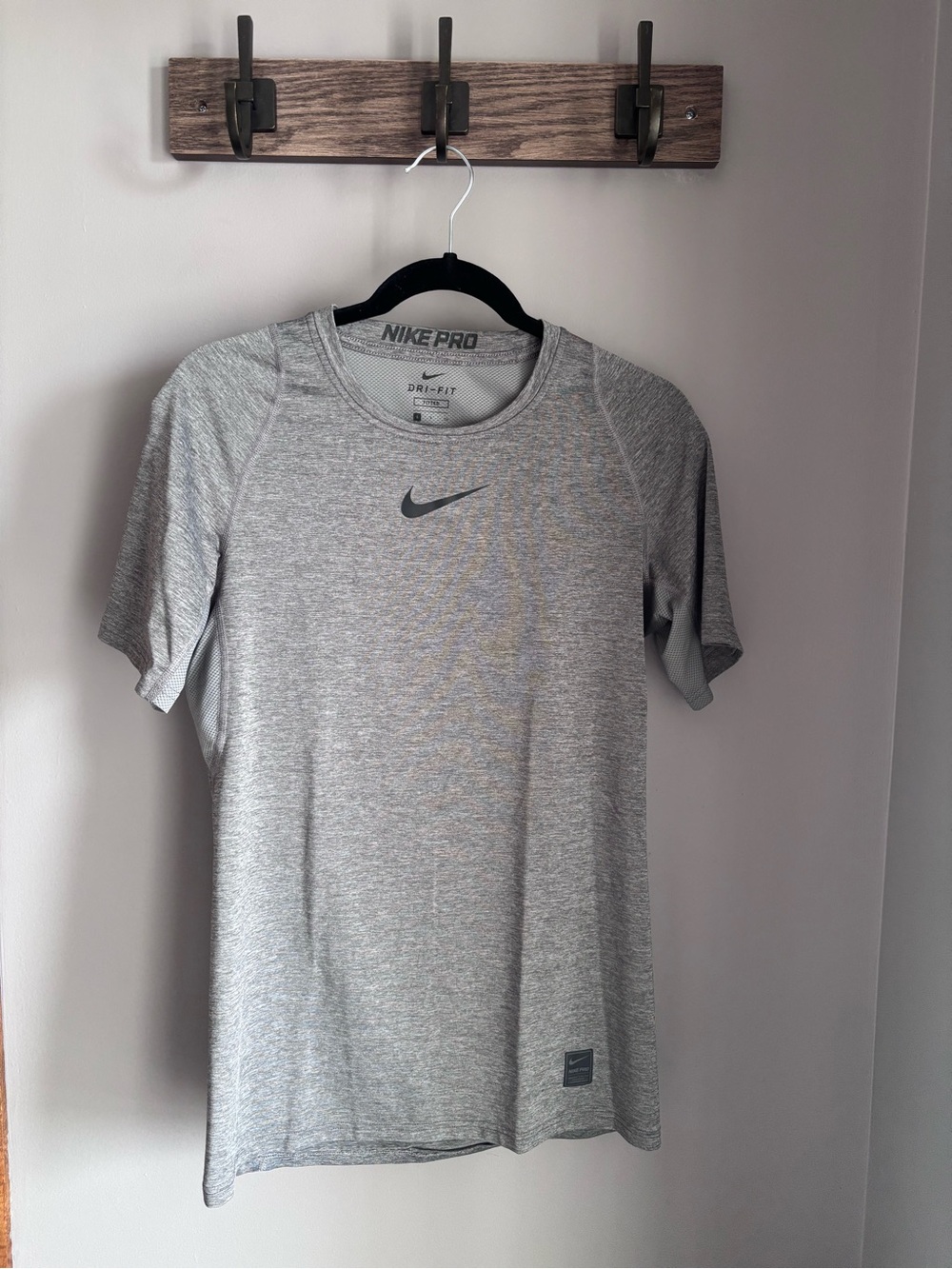 Nike Pro Men's Grey Dri-FIT Performance T-Shirt